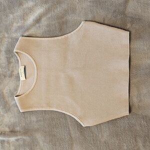 Aritzia Babaton Sculpt Knit Racer Cropped Tank